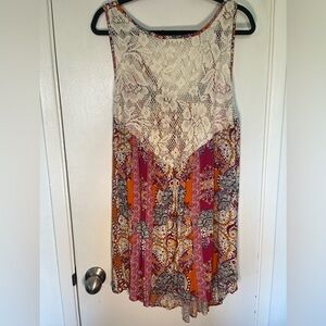 NWOT Free People floral and lace tunic